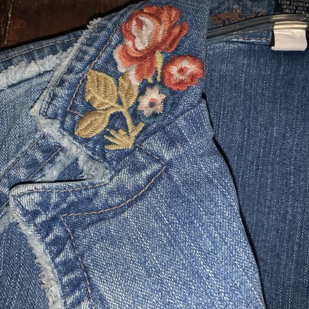 Vintage Y2K Kikit Jeans Denim Jacket Floral Embroidered Women's M Boho Hippie - Picture 4 of 6